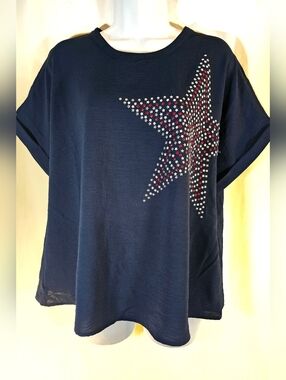 2/$20 Nwt Ava & Grace PXL Embellished Star Top